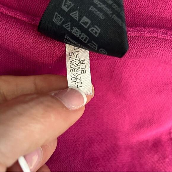 Tommy Hilfiger Magenta Turtleneck Sweater Button Cuff Size L Retro - Picture 10 of 14